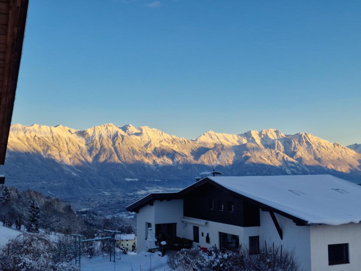 Apartment Bergblick Kreith über Innsbruck Eksteriør billede