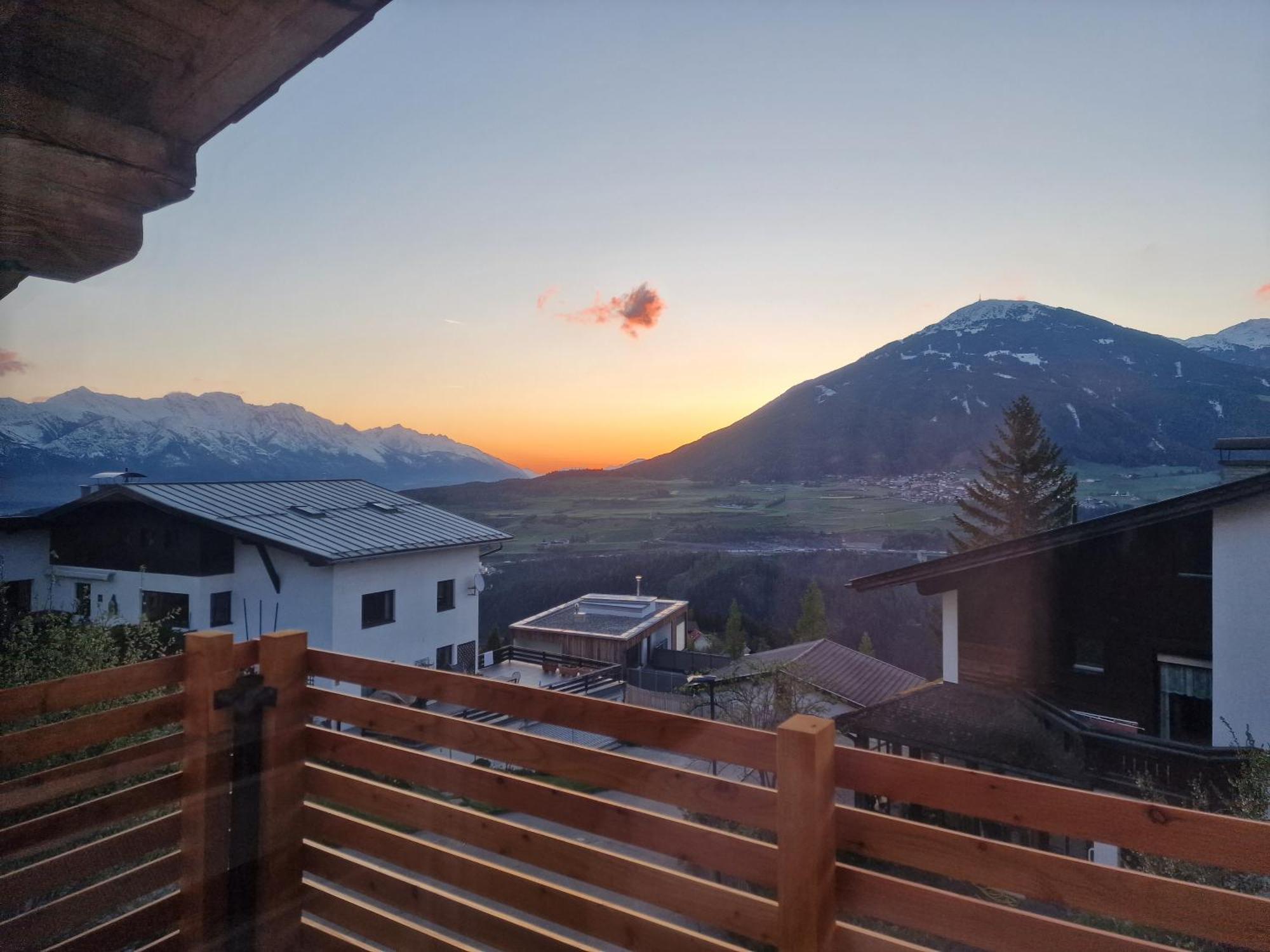 Apartment Bergblick Kreith über Innsbruck Eksteriør billede